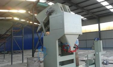 Pasowa maszyna do pakowania w węgiel Brykiet z płatków węgla drzewnego 10 - 50 kg